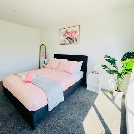 Walking Distance To Riverside Market & Hospital Christchurch Exteriör bild