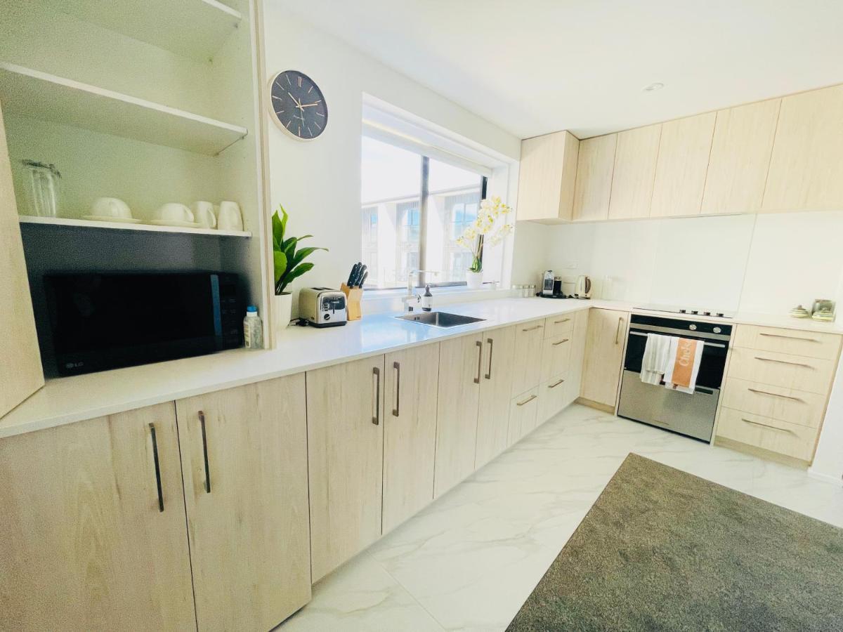 Walking Distance To Riverside Market & Hospital Christchurch Exteriör bild